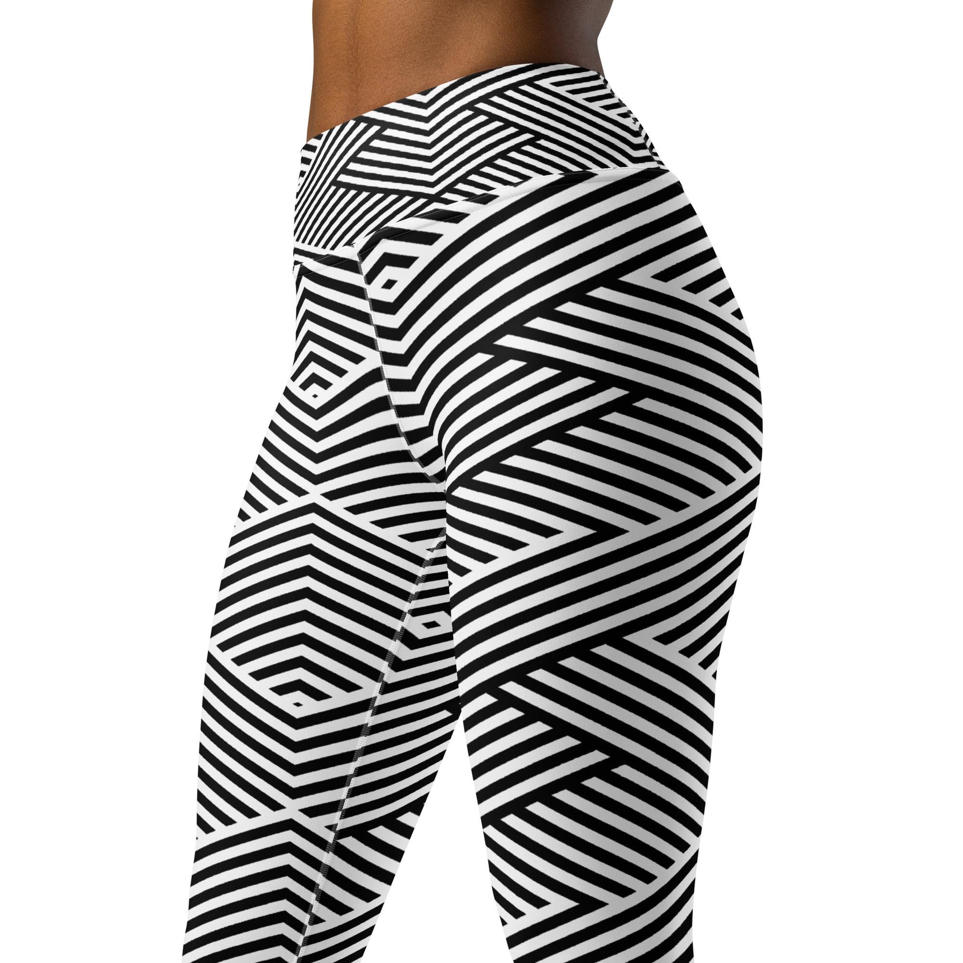 Legging de yoga femme blanc et noir à rayures - imprimé graphique minimaliste  - Détail matière extensible et séchage rapide