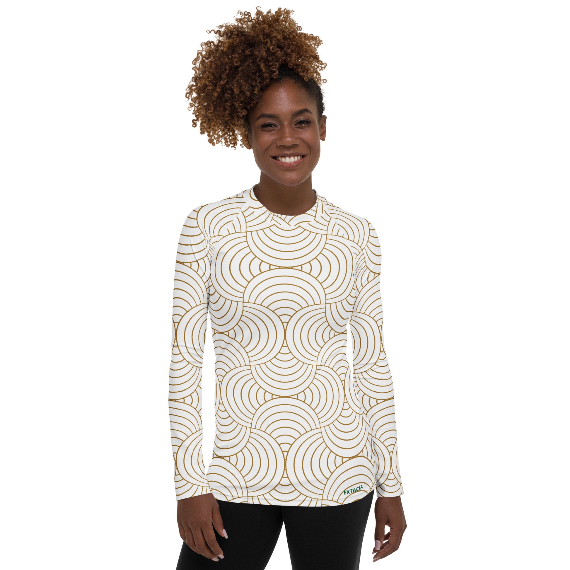 Rash guard femme - blanc et or graphique à ondulations graphique minimaliste – vue de face, compression légère, coupe sportive