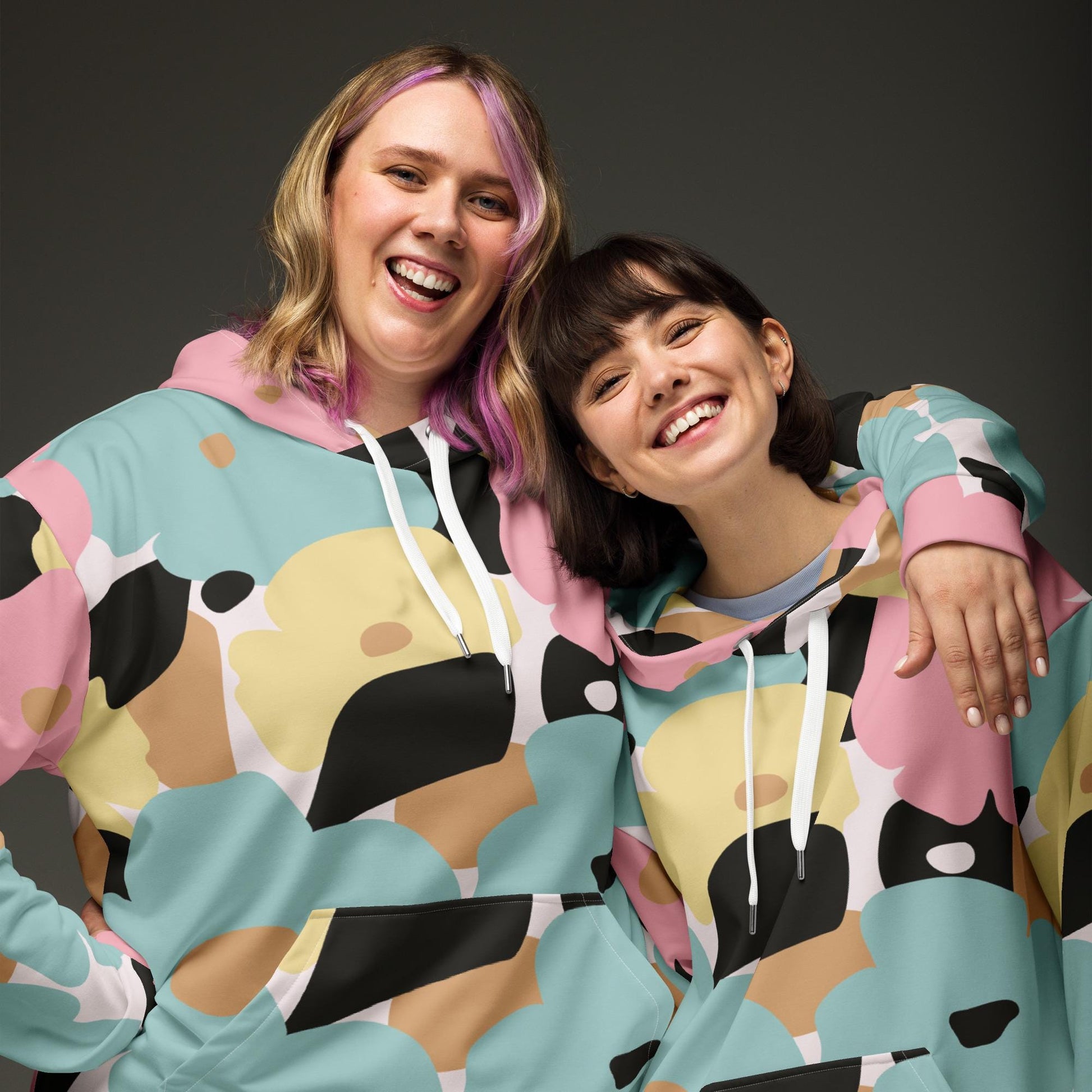 Sweat porté femme – look épuré - fleuri, pastel - graphique minimaliste