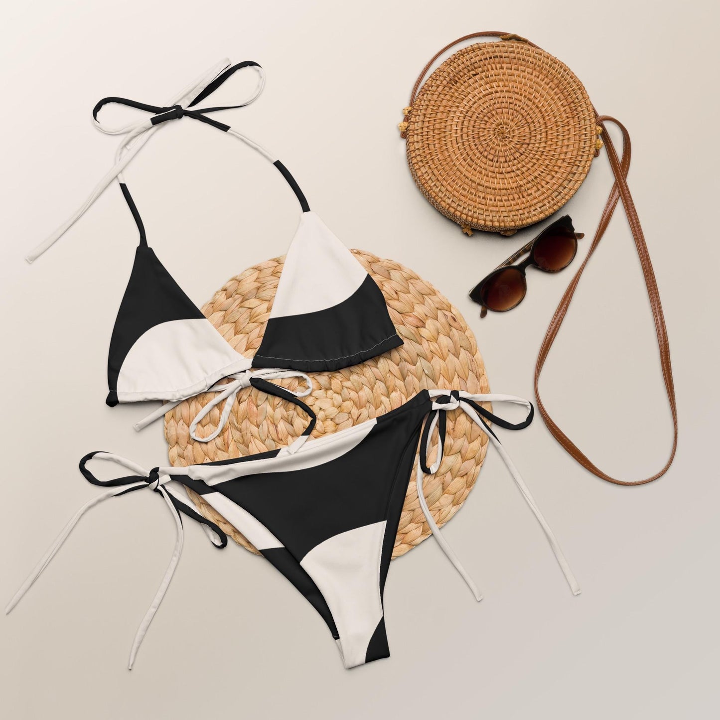 Bikini Recyclé pour Femme - Polyester recyclé – Maillot de Bain deux pièces, Écologique, Confortable - Plage - Design Minimaliste Graphique