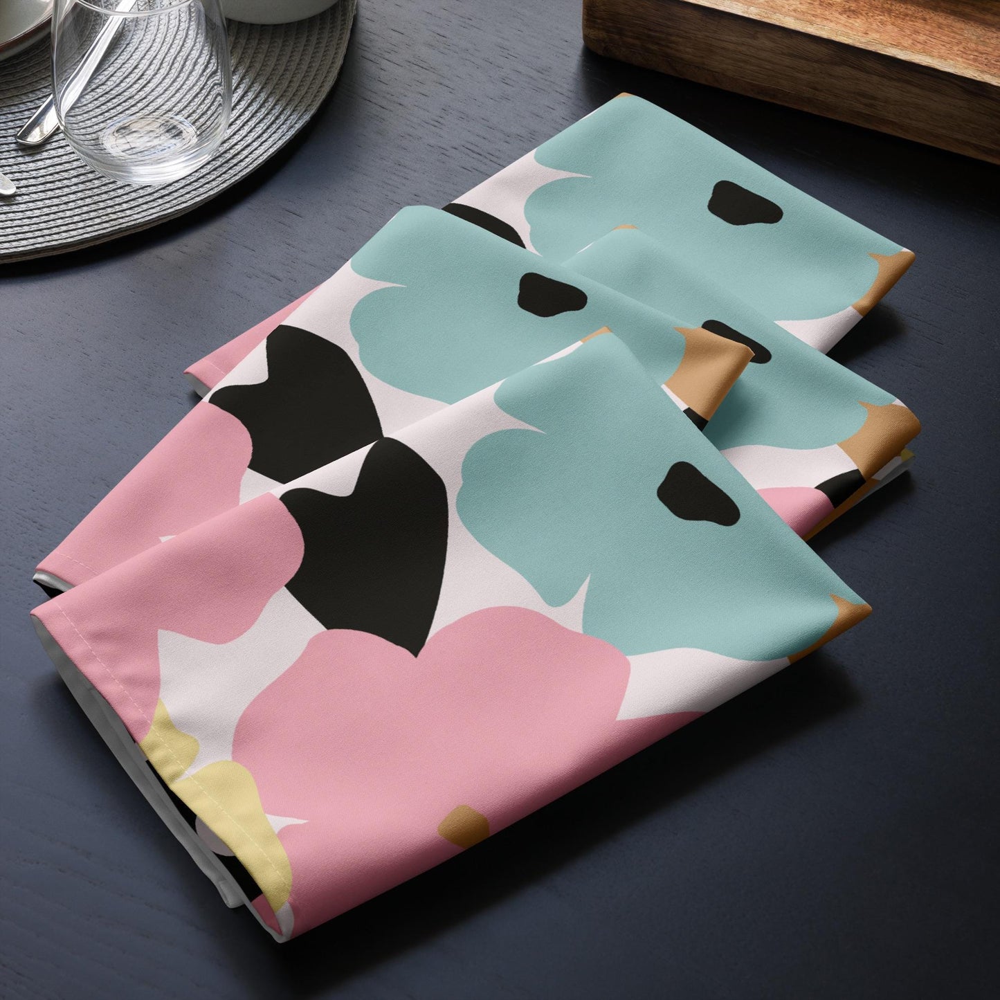 Lot de 4 Serviettes de Table en Tissu – Carrées, Lavables en Machine, Résistantes et Réutilisables - Design, Élégants, Décoration de Table