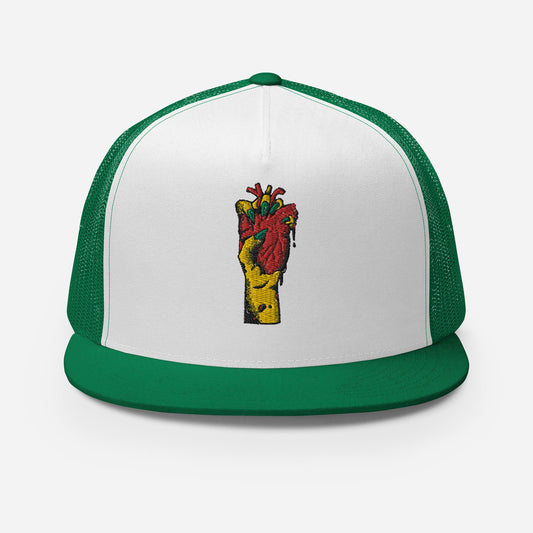 Casquette Trucker Minimaliste en Coton avec Motif Brodé, dos en maille – Unisexe - filet respirant, Style rétro, design "Coeur déjà pris"