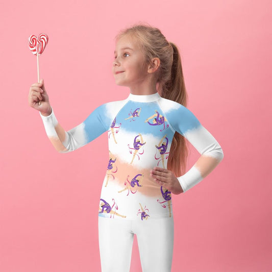 Rash guard petite fille – dégradé bleu blanc saumon - motif gymnaste danseuse - vue de face, compression légère