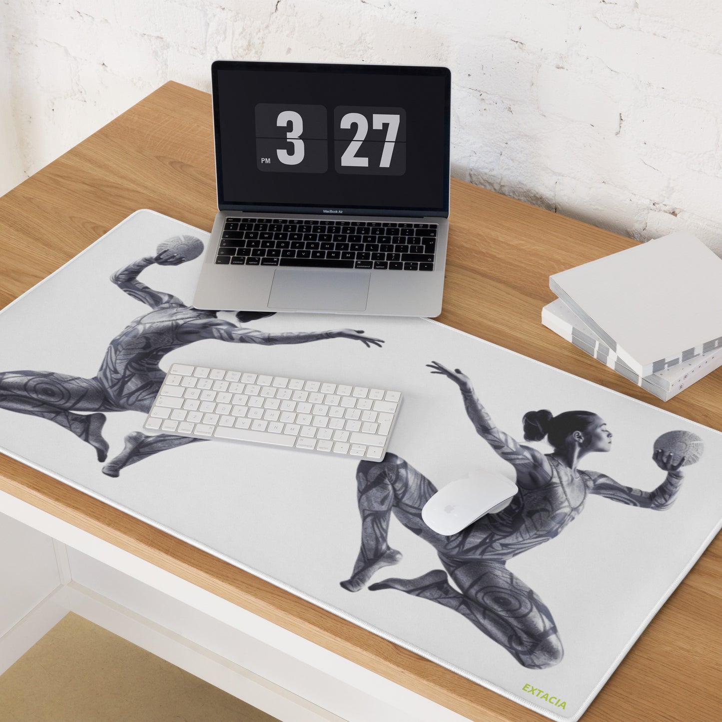 Tapis de souris gaming – dessin blanc et noir Motif: gymnaste danseuse Minimaliste – grand format - Base antidérapante – stabilité bureau