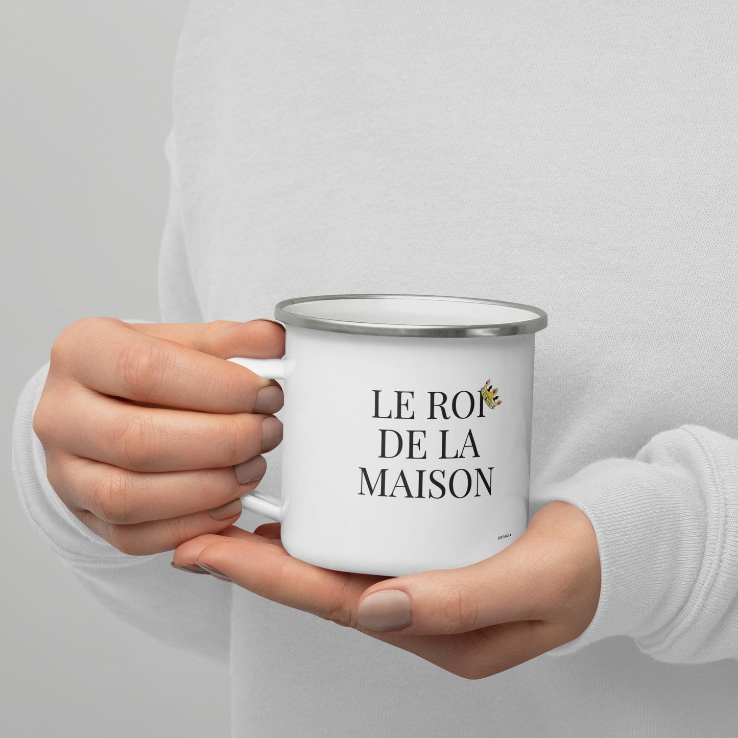 Mug émaillé Blanc Brillant avec anse "Le Roi de la Maison" - Tasse en émail personnalisable - fait main, légère, vintage - camping, cadeau