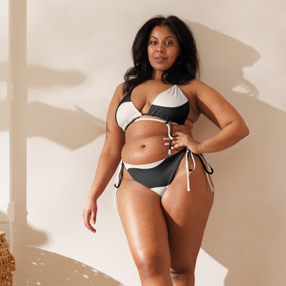 Bikini recyclé pour femme - Beige et Noir – Deux pièces, éco-responsable, confortable séchage rapide