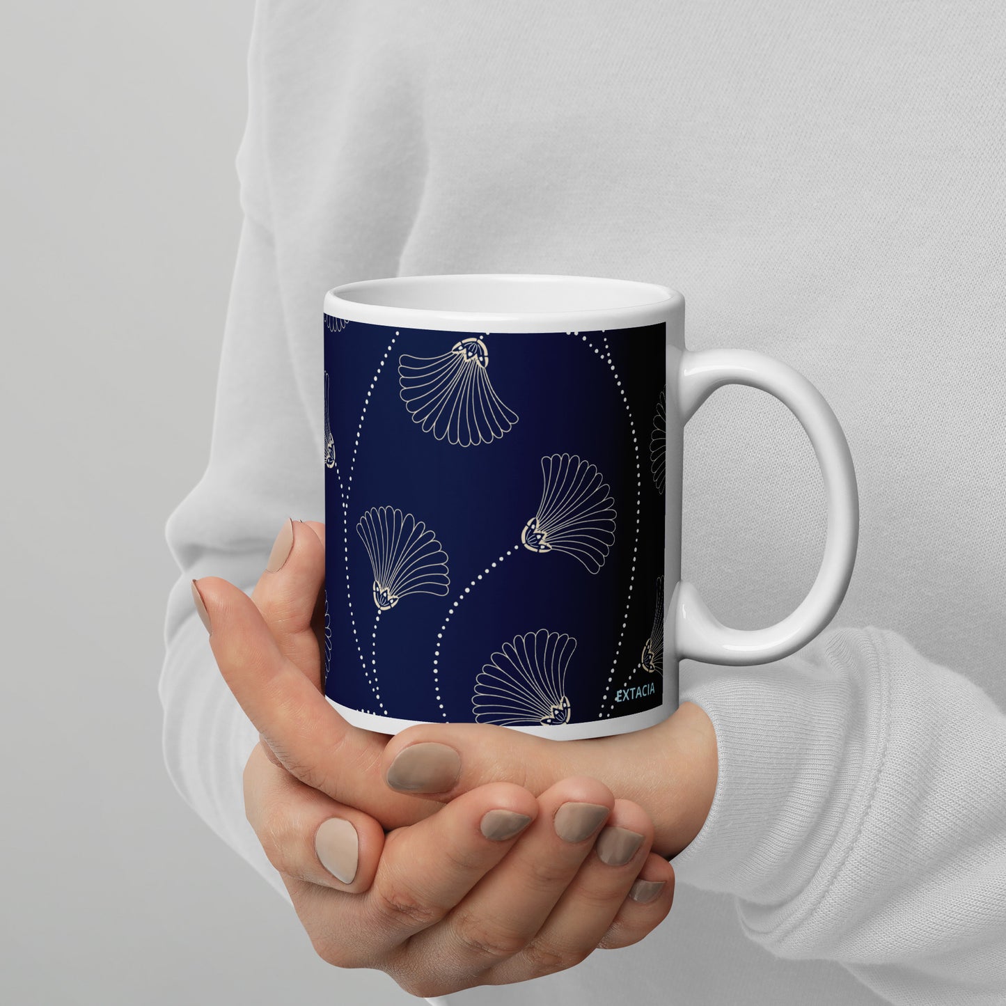 Mug en céramique – Bleu Fleuri – Formats 11, 15, 20 oz, design élégant pour bureau & cuisine - Minimaliste