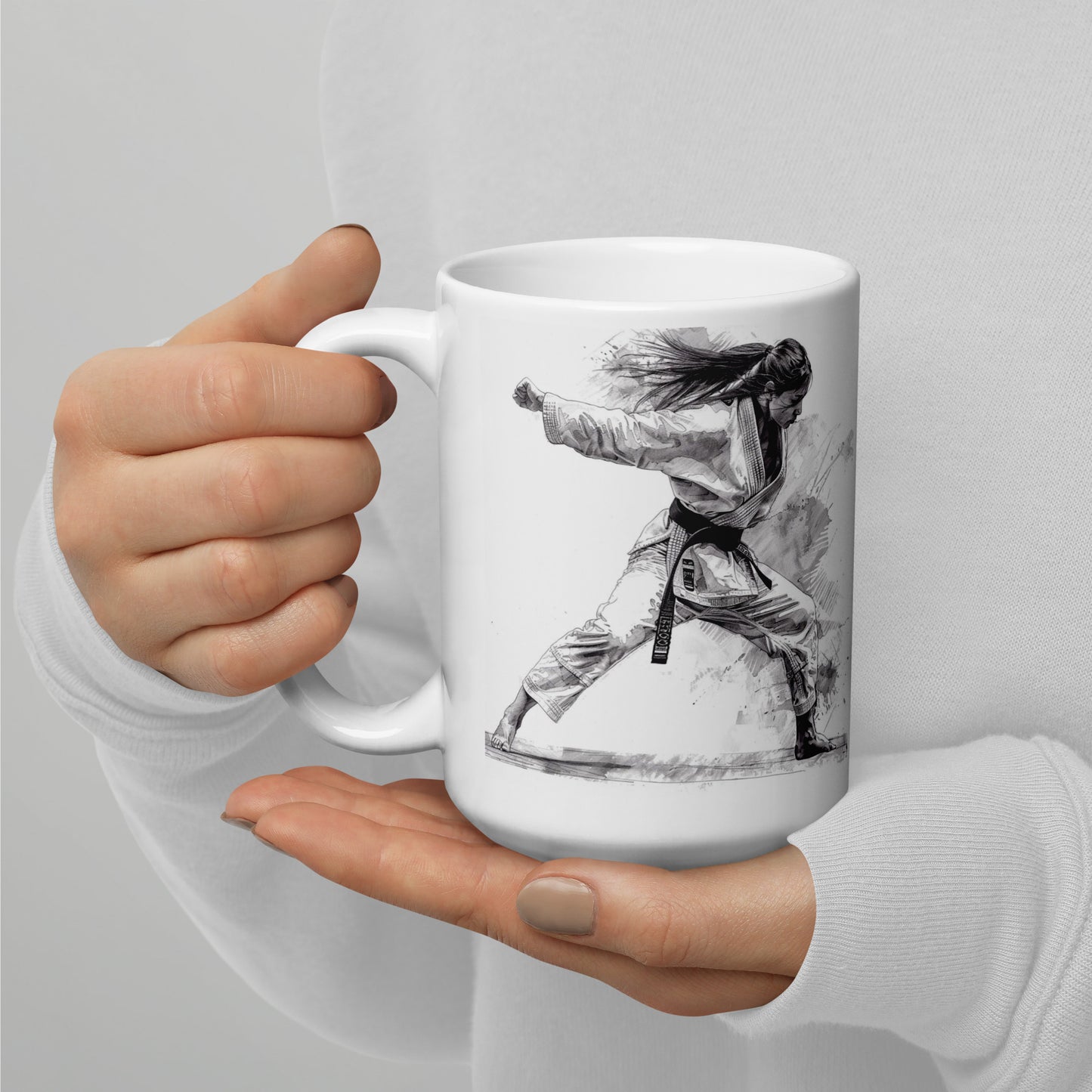 Mug en céramique – Blanc – Formats 11, 15, 20 oz, design élégant pour bureau & cuisine – Dessin Femme Judoka