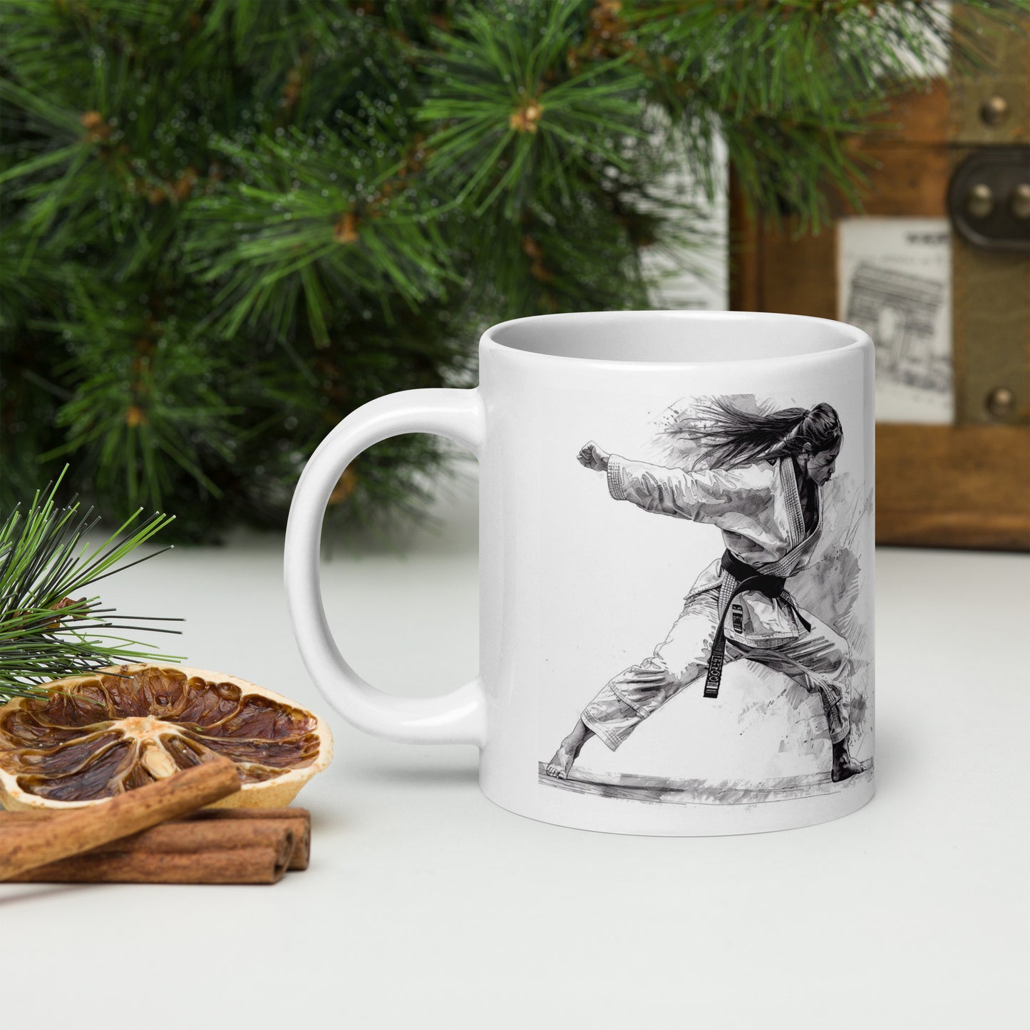 Mug en céramique – Blanc – Formats 11, 15, 20 oz, design élégant pour bureau & cuisine – Dessin Femme Judoka