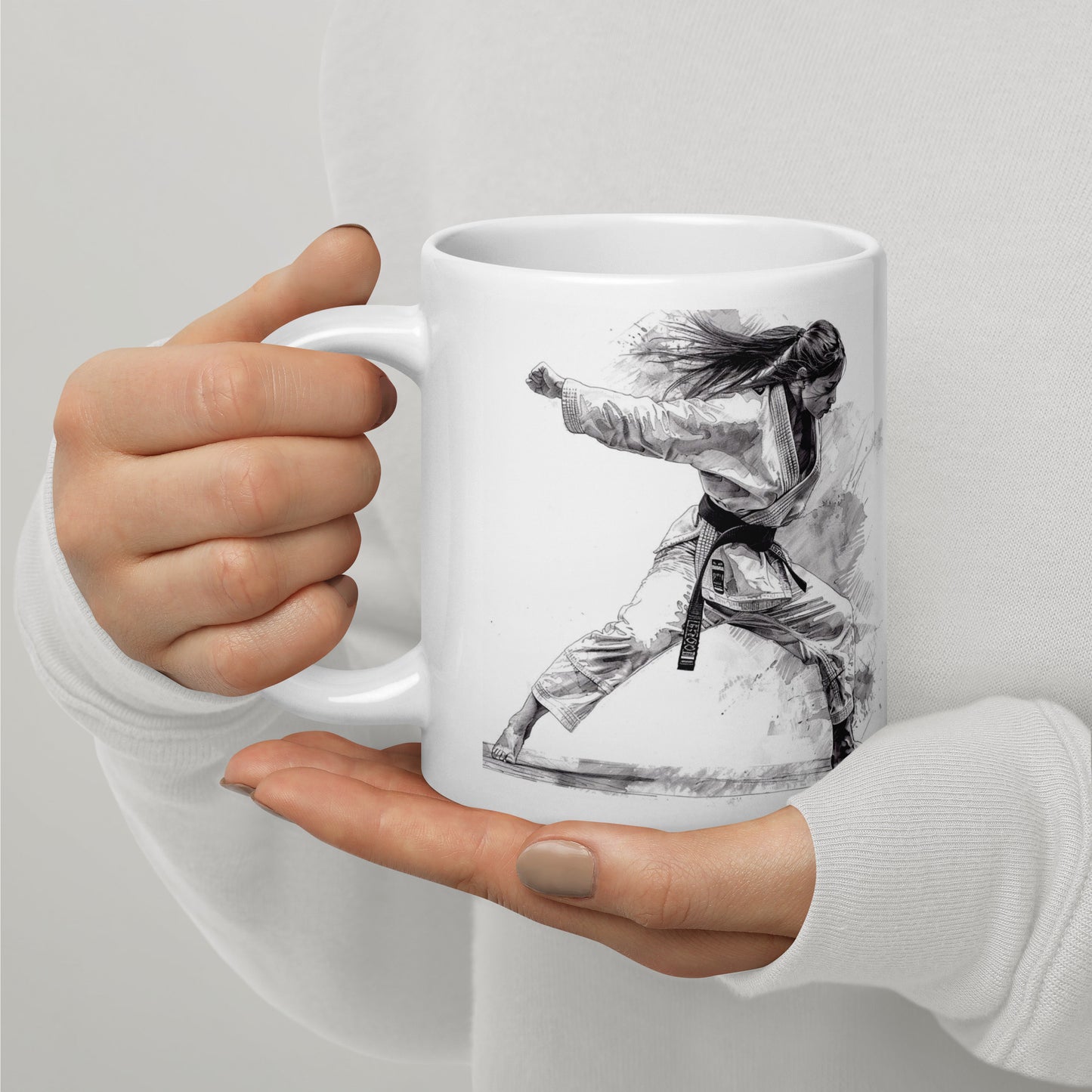 Mug en céramique – Blanc – Formats 11, 15, 20 oz, design élégant pour bureau & cuisine – Dessin Femme Judoka