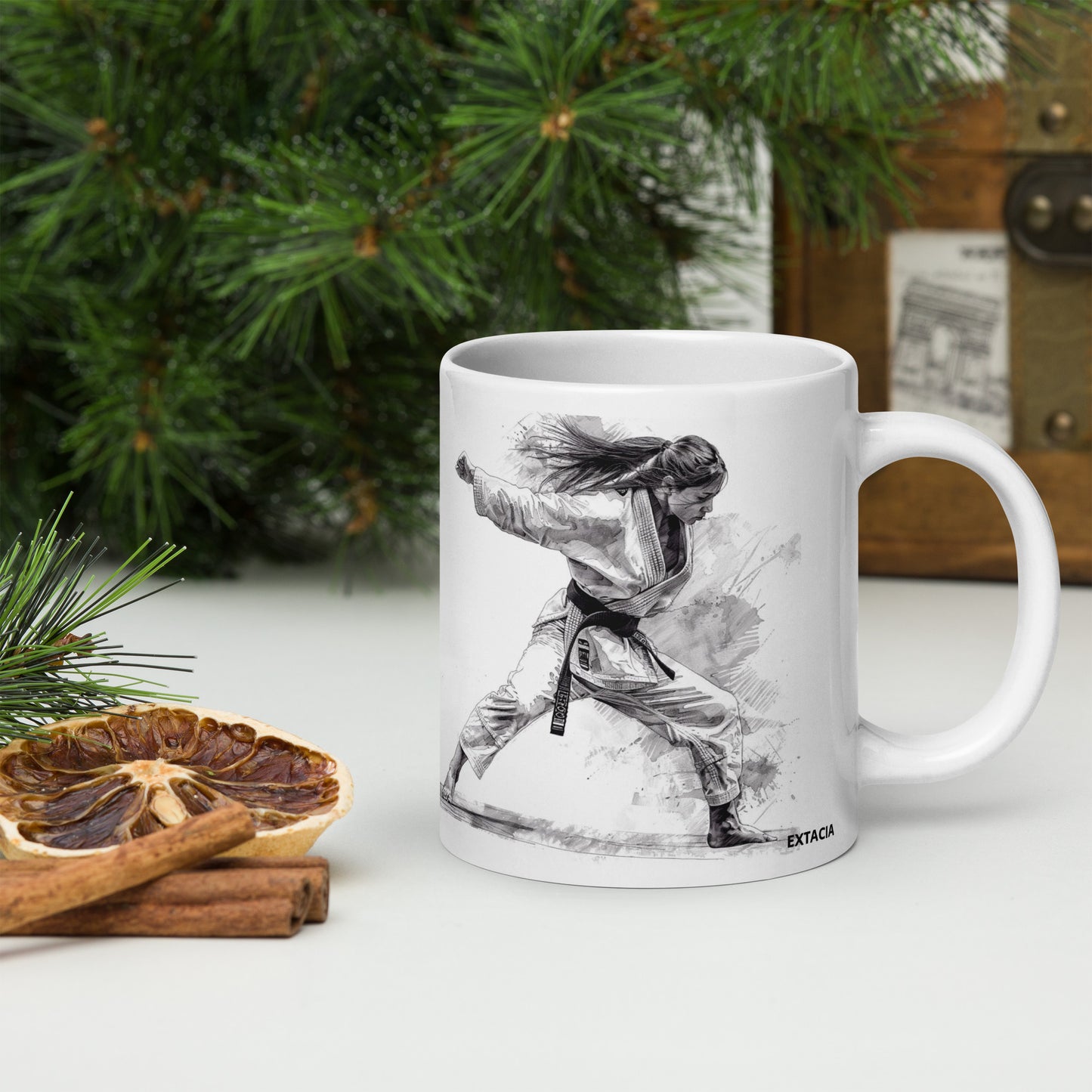 Mug en céramique – Blanc – Formats 11, 15, 20 oz, design élégant pour bureau & cuisine – Dessin Femme Judoka